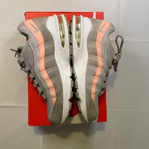 Nike Air Max 95 Youth size 6.5